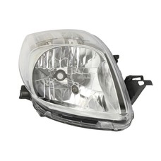 ПЕРЕДНЯЯ ФАРА TOYOTA YARIS (XP90) HB